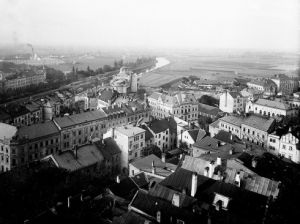 Okolí muzea v roce 1913 | Foto: Muzeum východních Čech