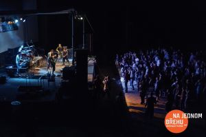 Na jednom břehu startuje letos pod střechou | Foto: J. Hřebíček