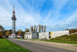 Po areálu bojiště na Chlumu nedaleko Hradce Králové vás provede zasvěcený průvodce.
