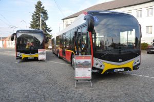 Moderní autobusy vyjedou po Hradci.